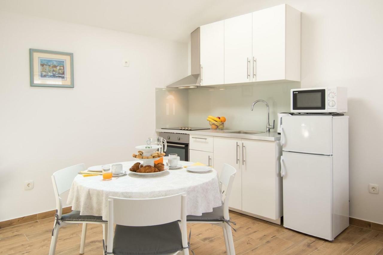 Apartment Bruneta 1 With Sea View Тар Экстерьер фото